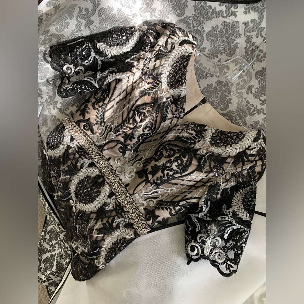 Symphony of Venus BEAUTIFUL dress